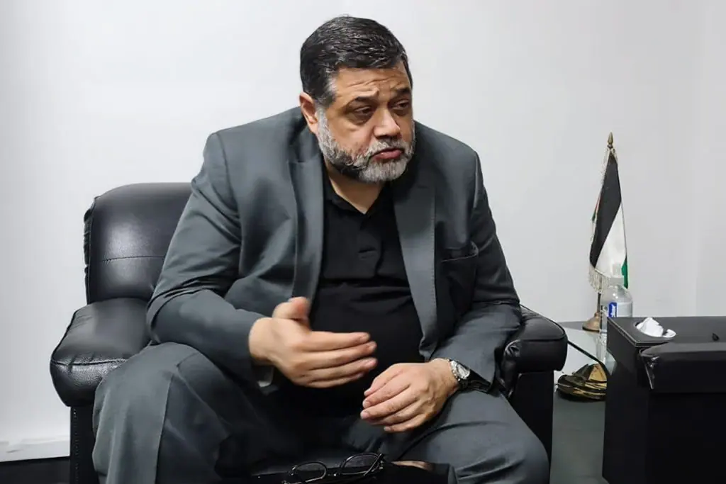 أسامة حمدان قائد سياسي في حركة حماس